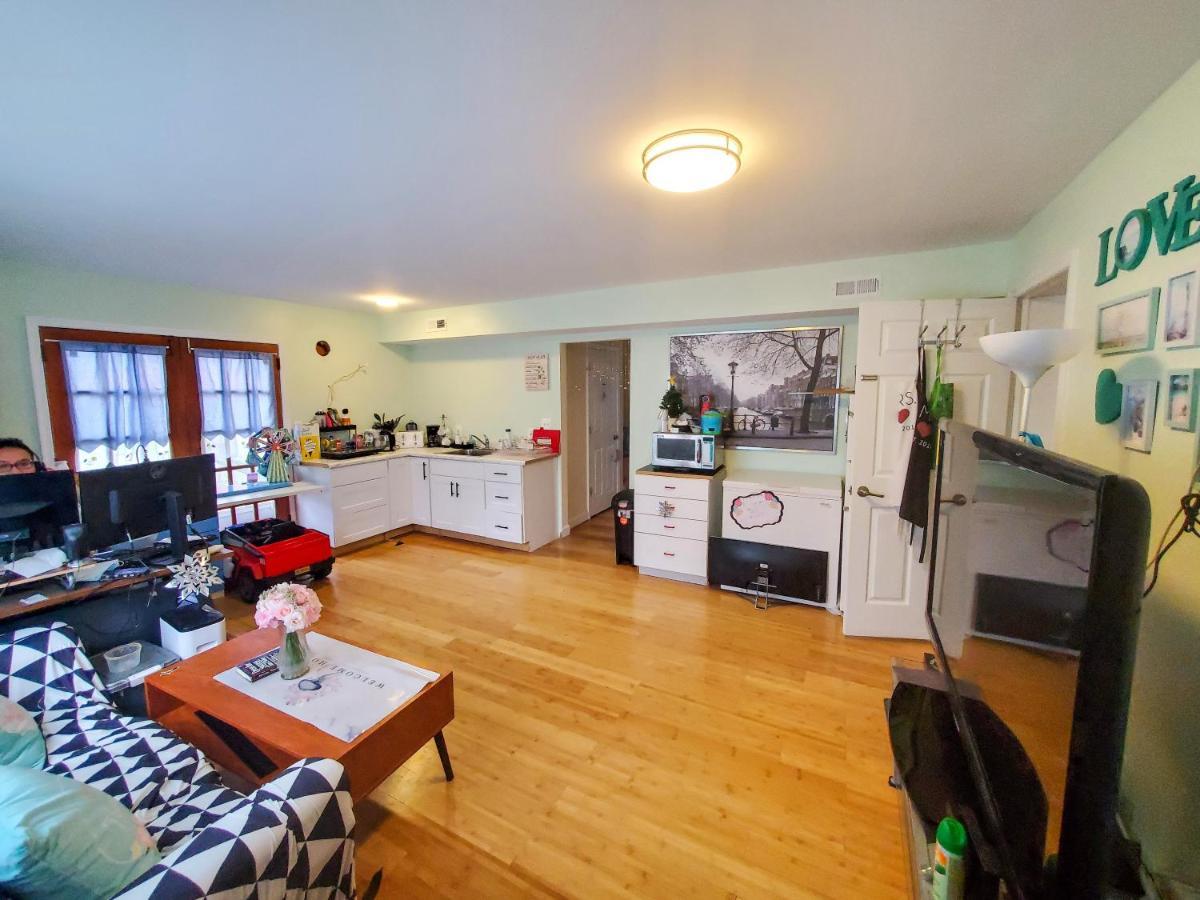 5 Star Room2/Close To Everything/5 Min Walk Metro/Rockville Town Center Εξωτερικό φωτογραφία